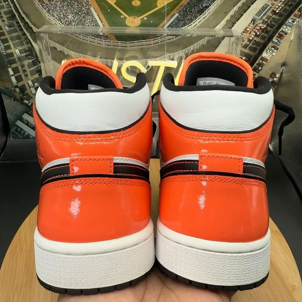 Nike Jordan 1 Mid SE ‘Turf Orange’ Men's Size 10